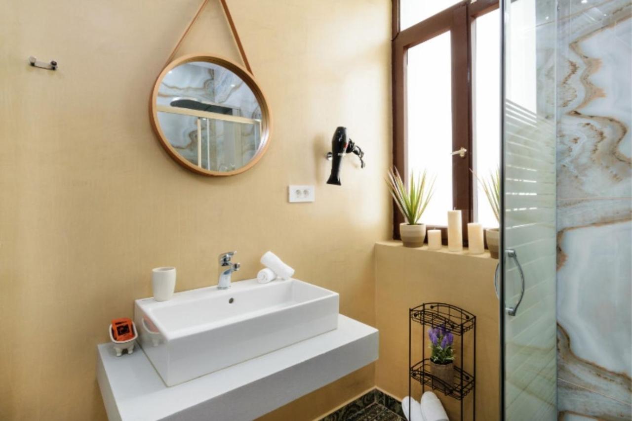 Diamond Luxury Suites Chania  Exteriör bild